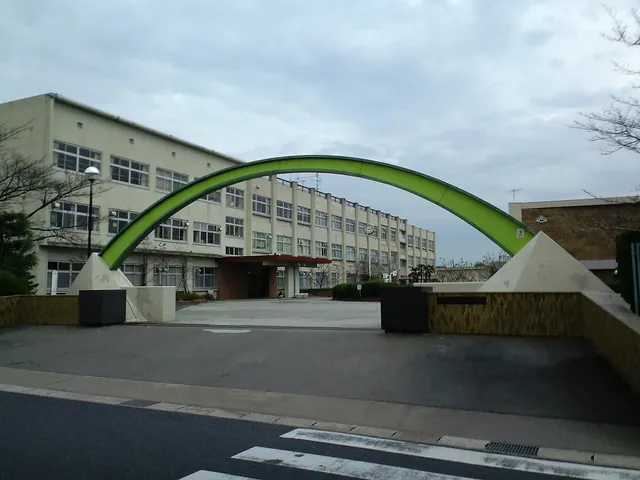 千種高校の外観