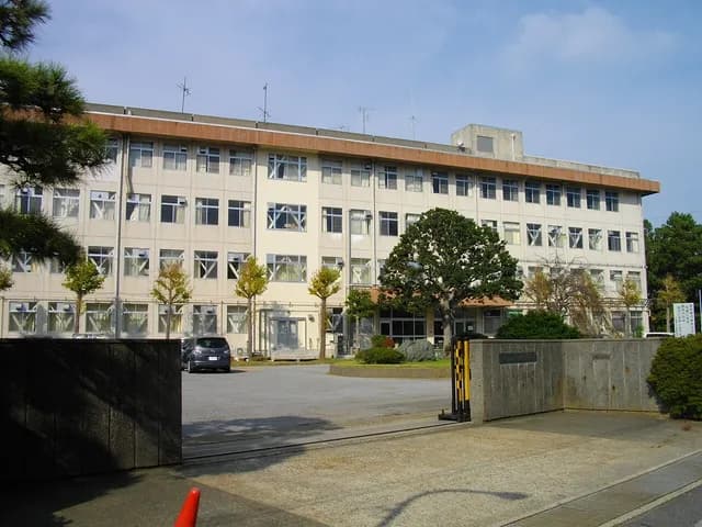行徳高校の外観