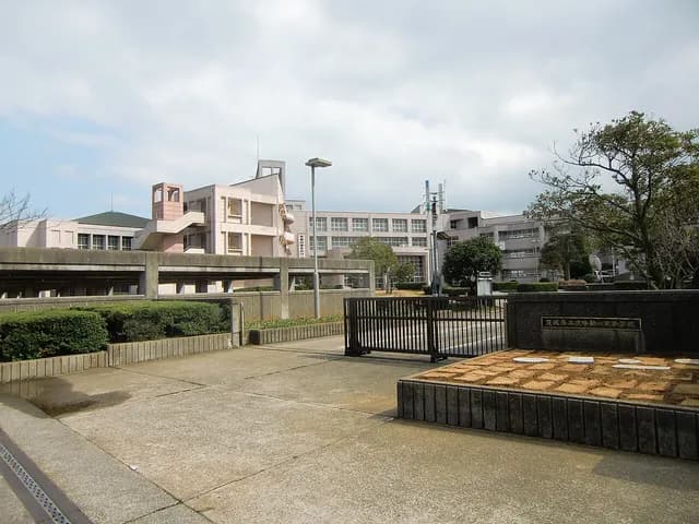波崎柳川高校の外観