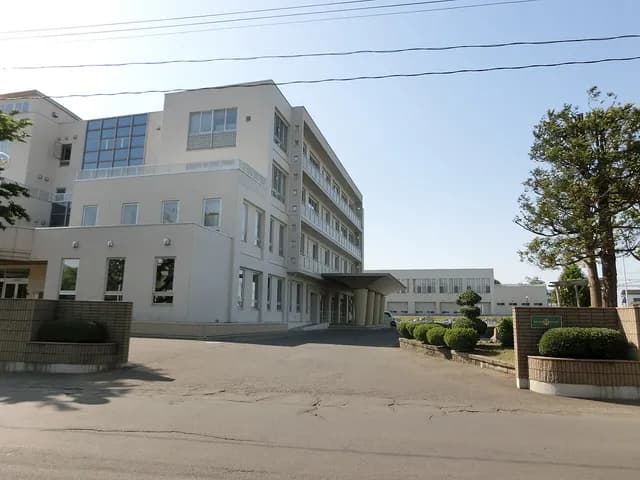 弘前南高校の外観