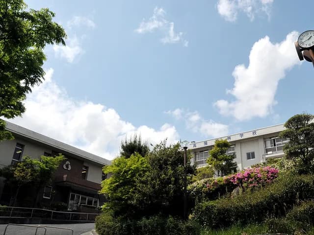 高陽高校の外観