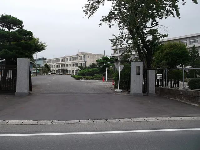 石巻北高校の外観