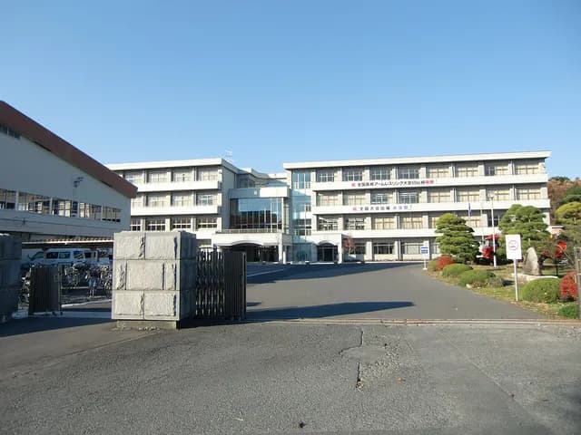 岩瀬高校の外観