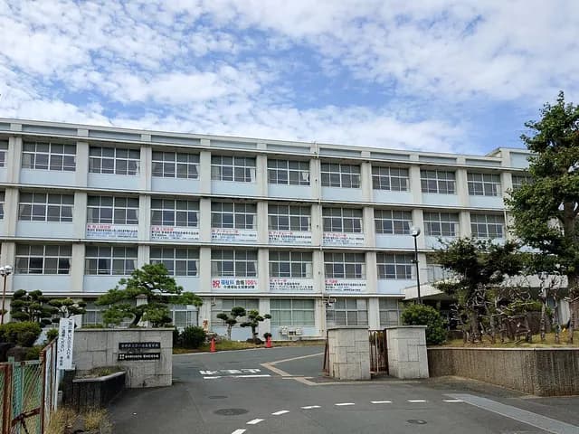 磐田北高校の外観