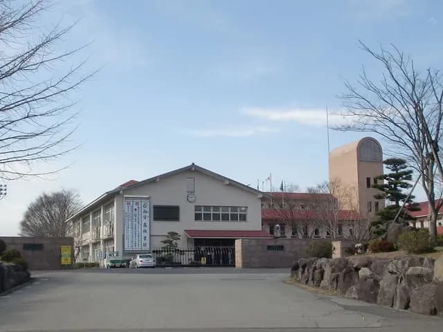 松陽高校の外観