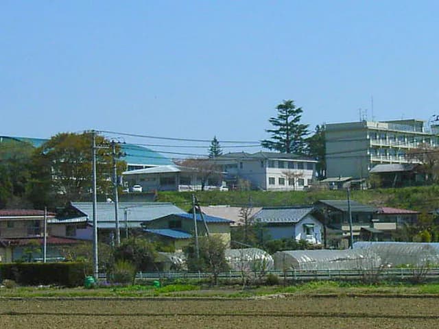 角田高校の外観