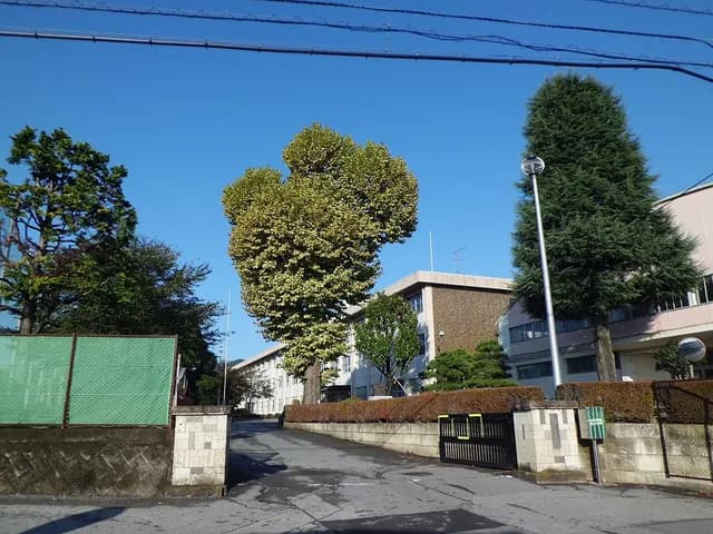 鹿沼商工高校の外観