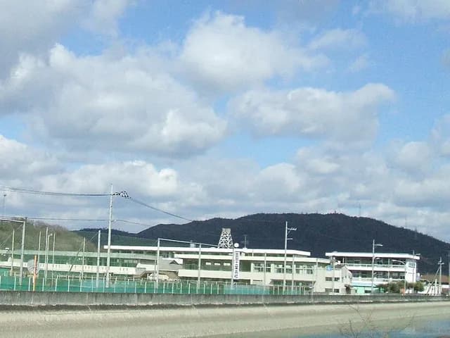 笠岡工業高校の外観