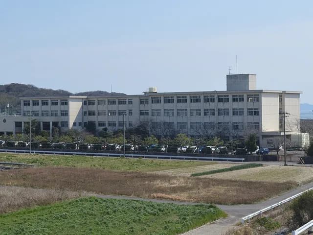 吉良高校の外観