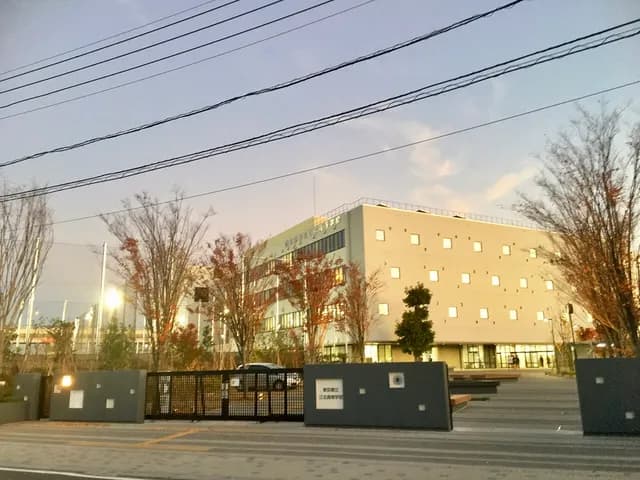 江北高校の外観