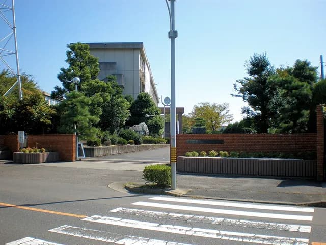 小牧南高校の外観