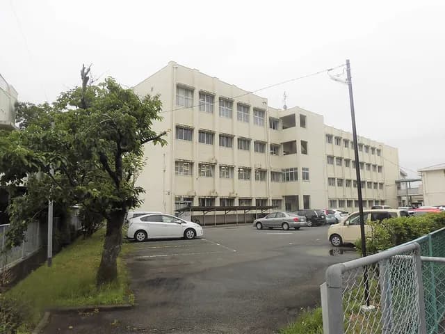 宮崎東高校の外観