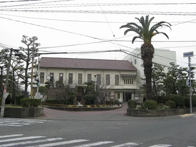佐野高校の外観