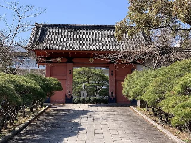 鹿島高校の外観