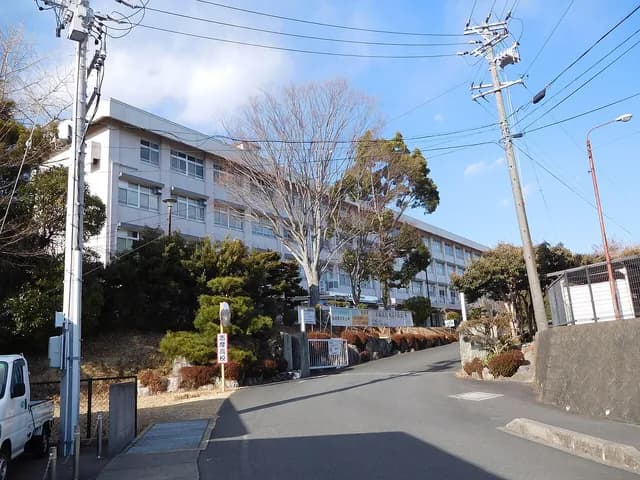 志摩高校の外観