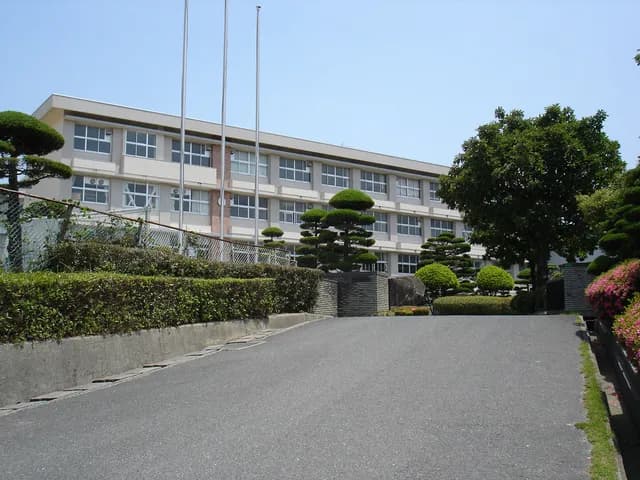 下関双葉高校の外観