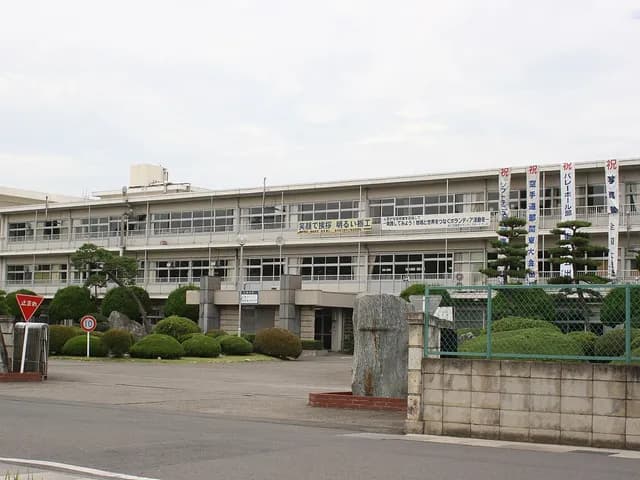 栃木工業高校の外観