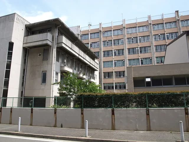 横浜総合高校の外観