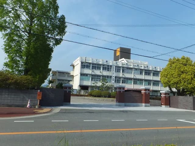 社高校の外観