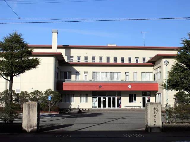 加賀聖城高校の外観