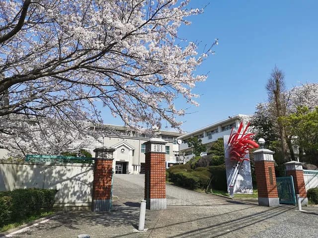 小倉工業高校の外観