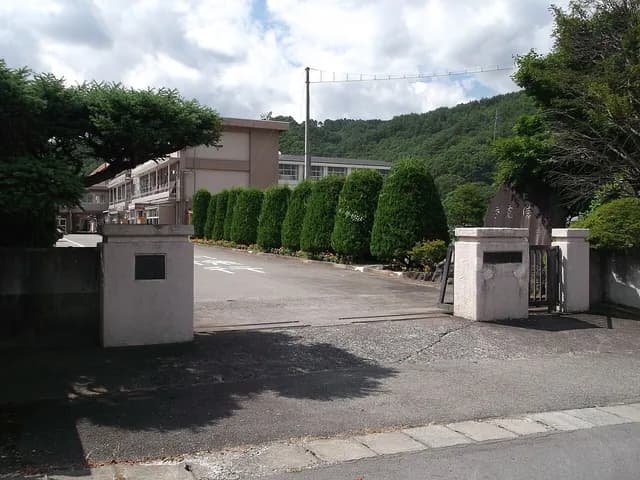 長野原高校の外観