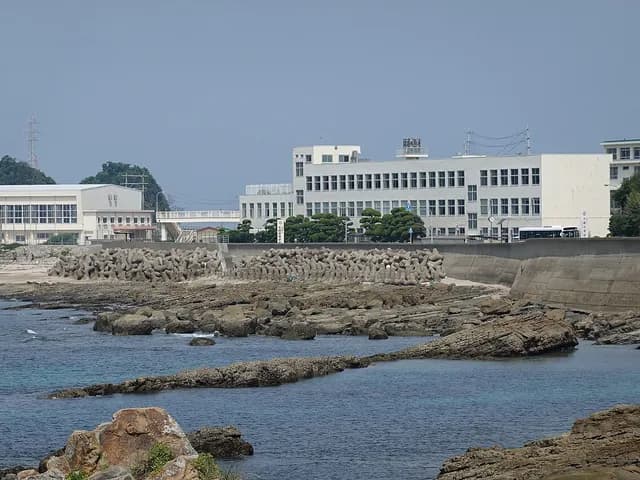 大崎高校の外観