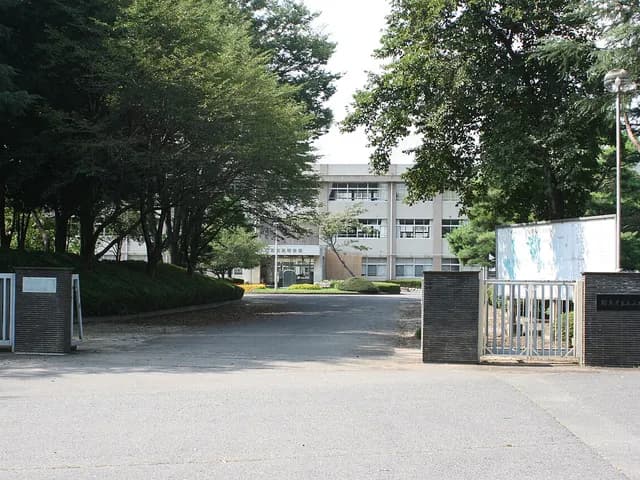 小山北桜高校の外観