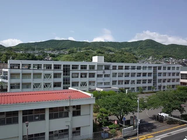 佐世保工業高校の外観