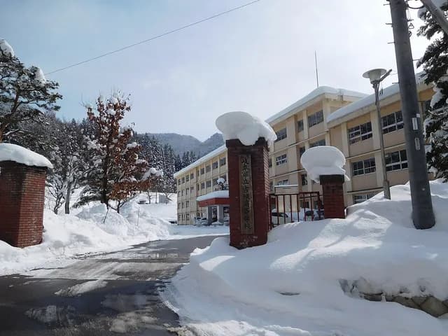 吉城高校の外観