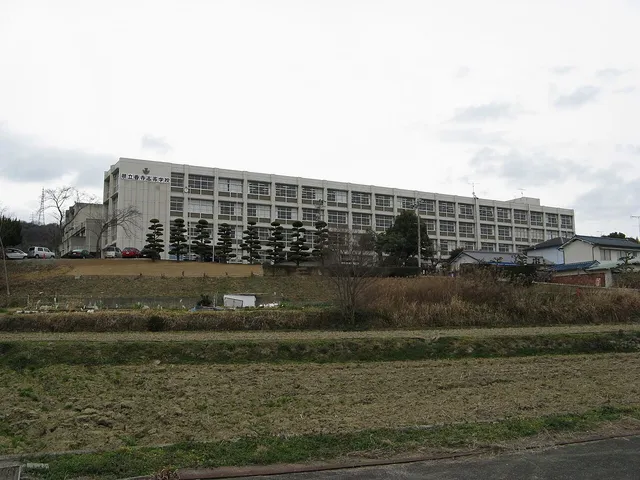 香寺高校の外観