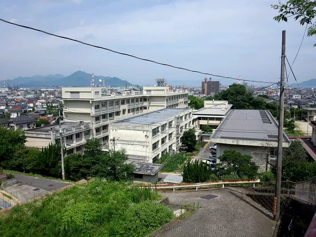 大竹高校の外観