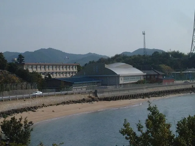 忠海高校の外観